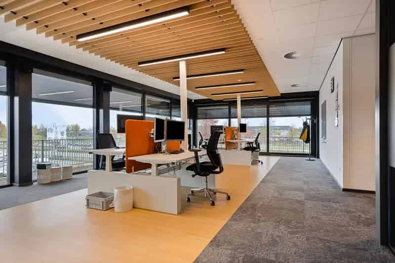 Kantoorruimte 840m² te huur Veghel - Modern - 20 parkeerplaatsen