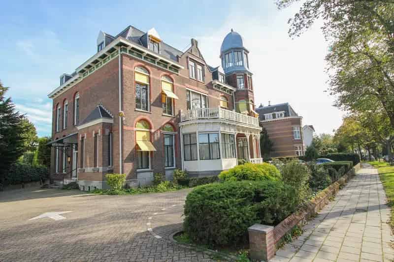 Kantoorvilla te Huur Den Haag Nieuwe Parklaan