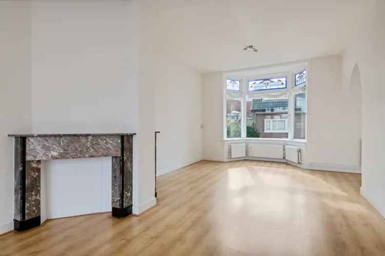 Jaren 30 Maisonnette Haarlem Planetenbuurt 100m2 Balkon