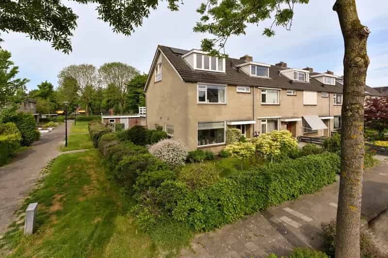 Huis te koop Wilnis 5 slaapkamers grote tuin energielabel B