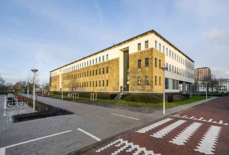 Kantoorruimte nabij NS Station Sloterdijk Amsterdam
