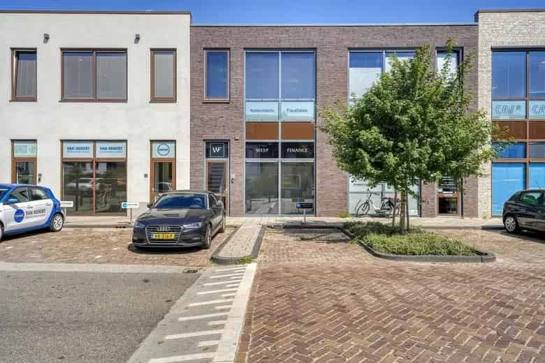 86m2 Bedrijfsruimte Leiden Te Koop