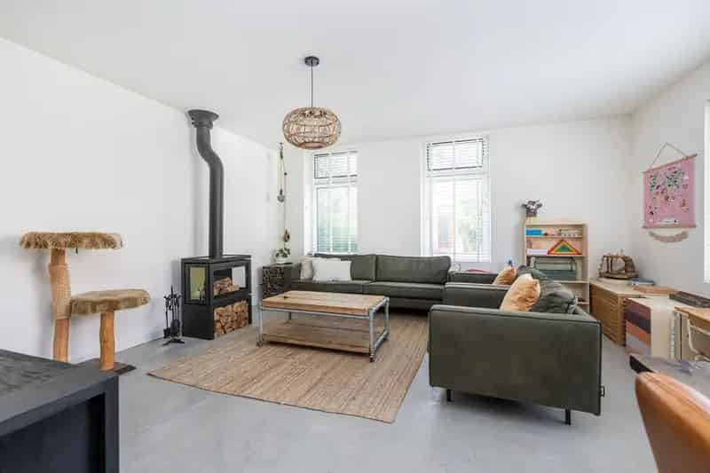 Instapklare gerenoveerde woning Middelharnis 4 slaapkamers