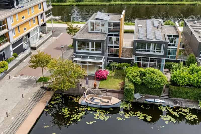 Huis te koop: Hofvliet 77 2251 TJ Voorschoten | Funda
