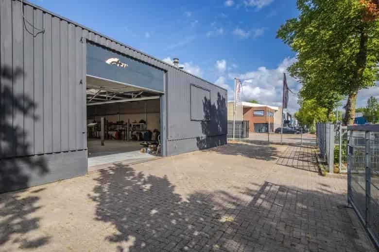 396 m2 bedrijfsruimte te huur in Arnhem