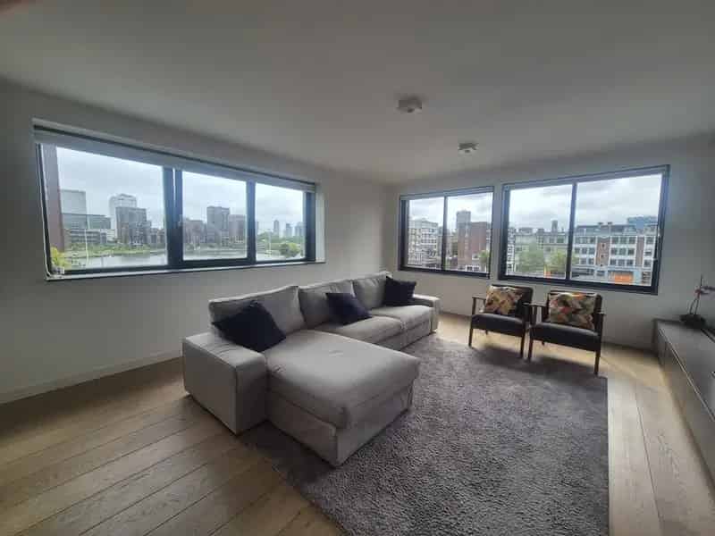 Gemeubileerde 4 Kamer Hoekwoning Coolhaven Rotterdam