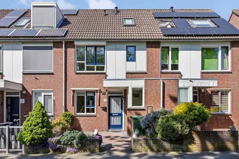 Huis Te Koop , 19, Esther de Boer-van Rijkstraat, Leiden, Zuid-Holland