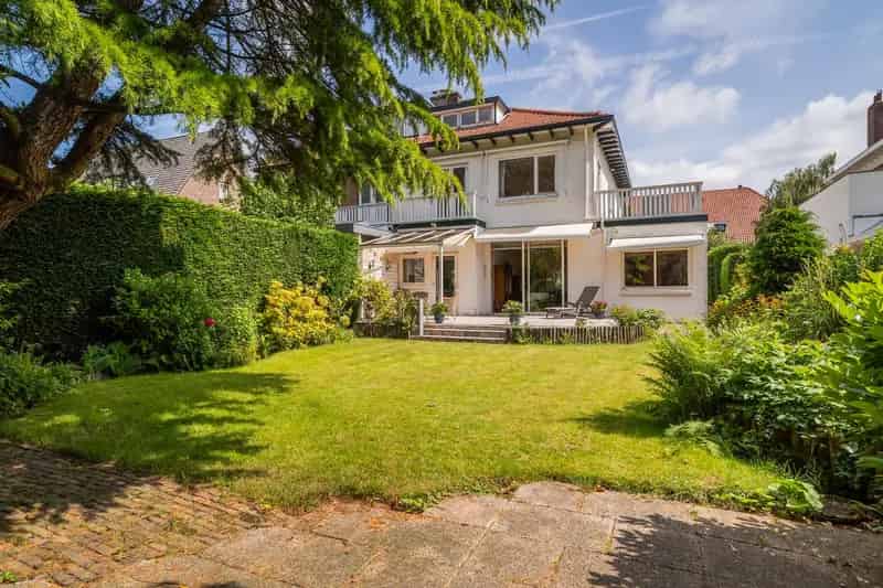 Jaren 20 Villa Wassenaar 6 slaapkamers 2 badkamers Grote Tuin
