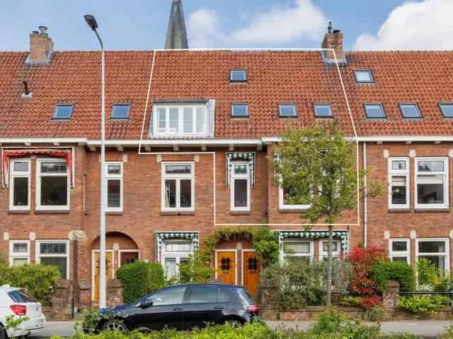 Jaren 30 Bovenwoning Leiden Professorenwijk 4 slaapkamers