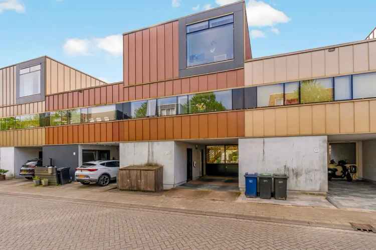 Ruime 5-kamer Tussenwoning Almere Noorderplassen 196m² Energielabel A+
