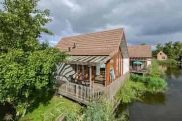 Landal De Reeuwijkse Plassen 8 Persoons Vakantiehuis Te Koop