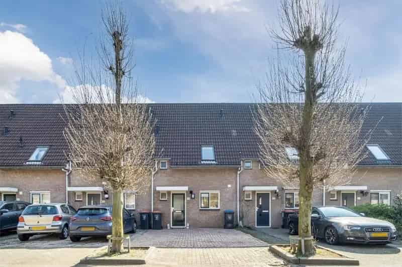 4 Slaapkamers Rhoon Noord Nabij Metro Kindvriendelijk