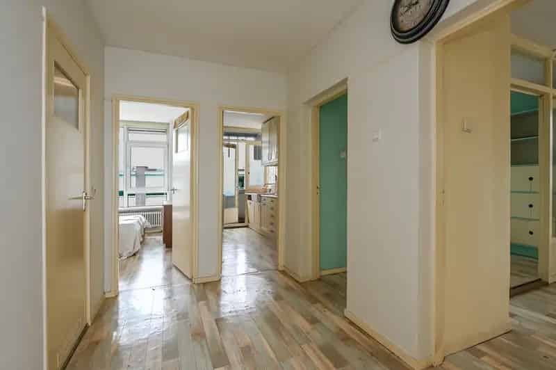 4 Kamer Appartement Den Haag Smaragdhorst Ruim Licht Balkon