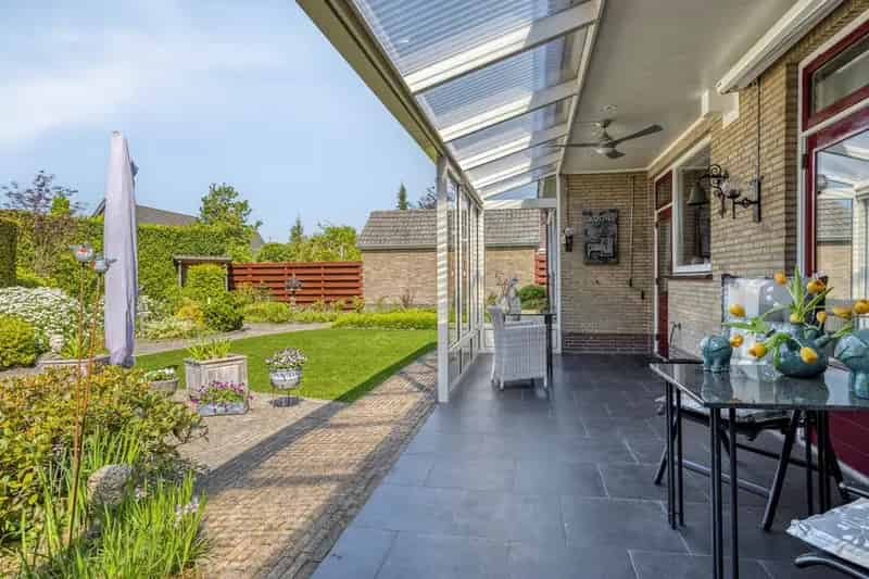 Vrijstaande woning Oudenbosch 3 slaapkamers 2 badkamers grote tuin