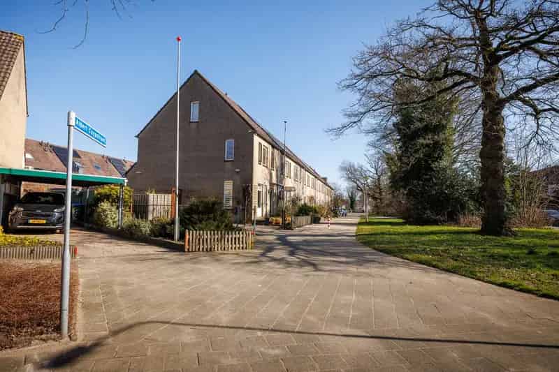 Hoekwoning 4 slaapkamers Ede Albert Cuypstraat