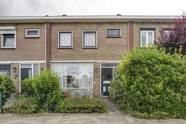 Eengezinswoning Te Koop in Ridderkerk, Zuid-Holland