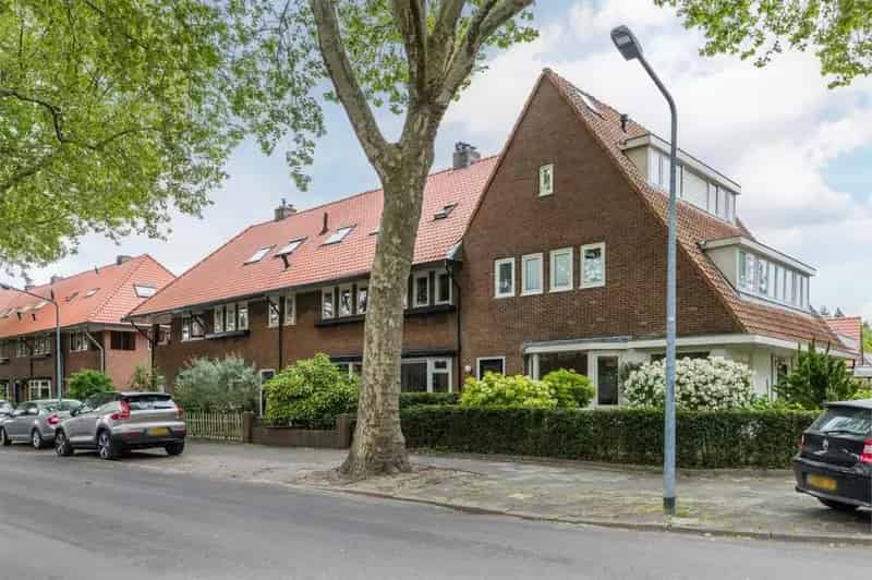 Jaren 20 Familiehuis Hilversum 4 Slaapkamers Luxe Keuken