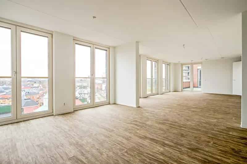 Penthouse te huur Roermond 2 slaapkamers 2 badkamers 27m terras