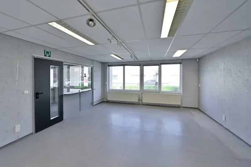 Bedrijfshallen te Koop Almere Gooisekant 800m²