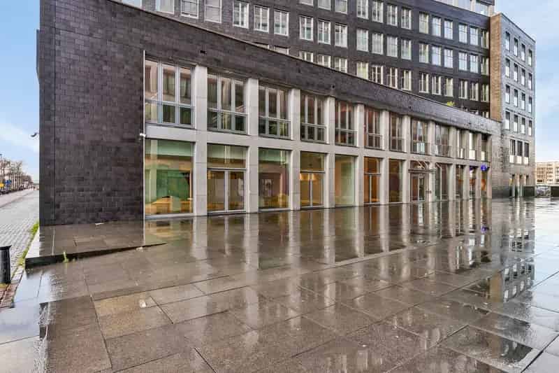 Kantoorruimte Amsterdam 586m2 Piet Heinkade