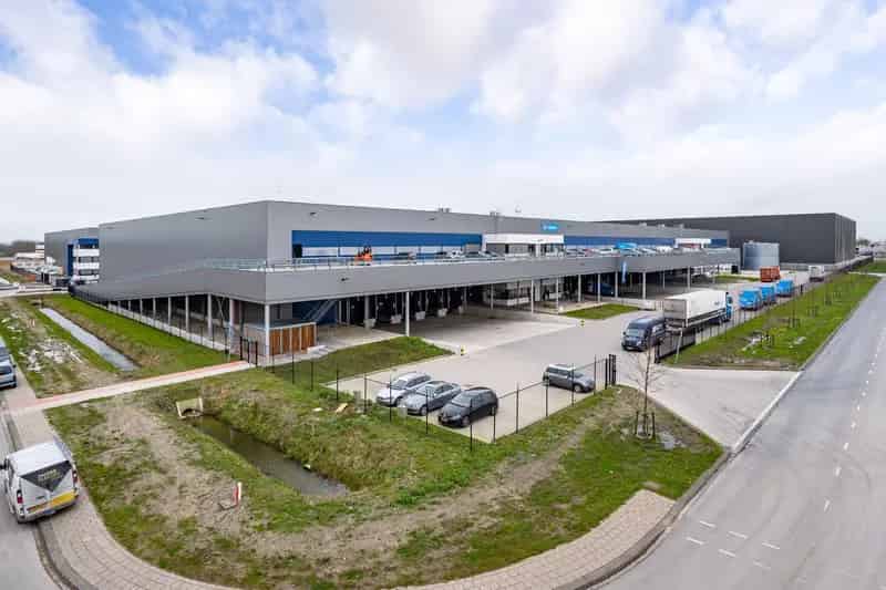 Bedrijfshal Amsterdam te huur 4000m2 - Moderne Logistiek Complex