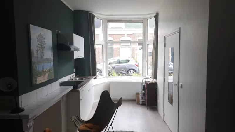 Nieuwe Studio Nabij Centrum - Per 1 Juni Beschikbaar
