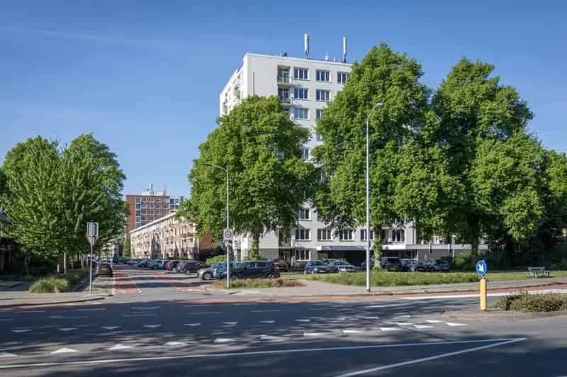 4 Kamer Hoekappartement 94m2 Moderne Keuken Badkamer 2 Balkons