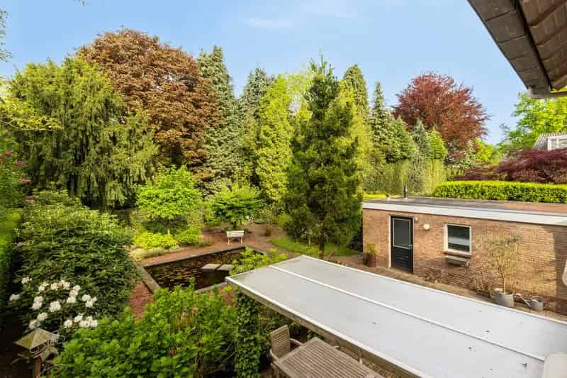 Tweekapper Waalwijk: Ruime woning met parktuin, 4 slaapkamers en garage