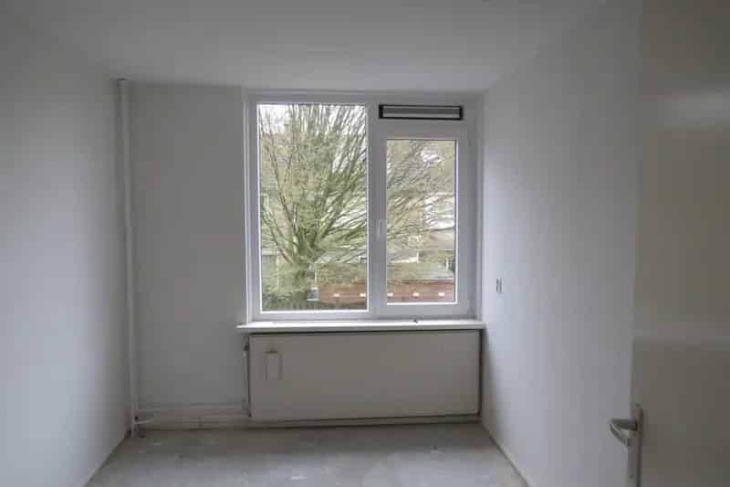 4 Slaapkamers Ruime Woning Gerenoveerde Keuken Badkamer Nijmegen