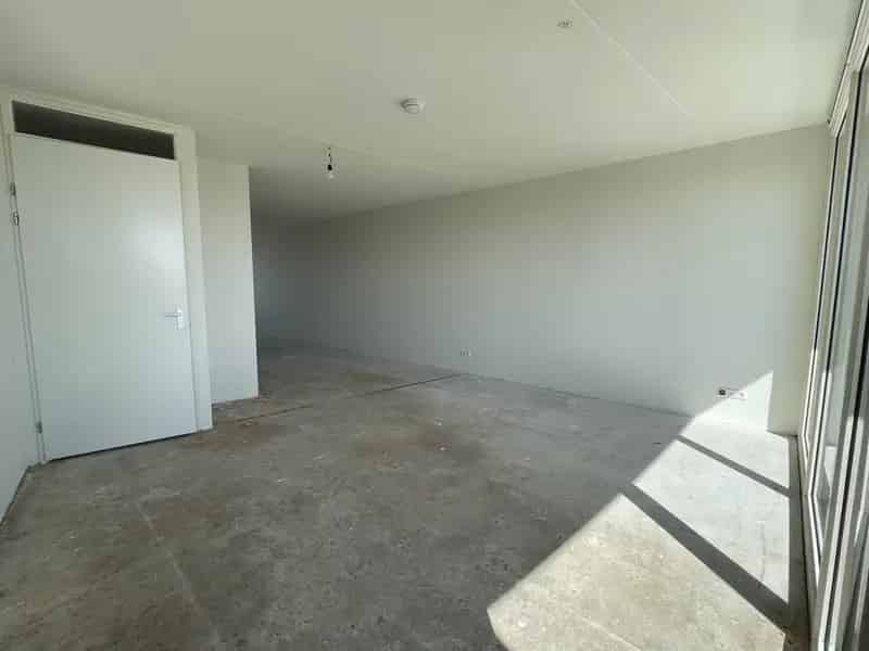 Appartement 93m2 Groningen Nabij Winkels Eigen Parkeerplaats