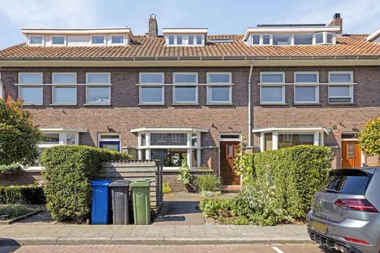 Eengezinswoning Te Koop in Rotterdam, Zuid-Holland