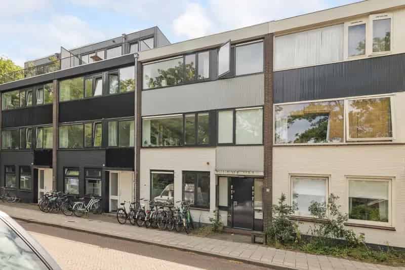 Studio Utrecht Zeeheldenbuurt 23m2 Nabij Biltstraat