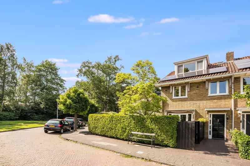 Gezinshuis Amstelveen 4 slaapkamers nabij Amsterdamse Bos