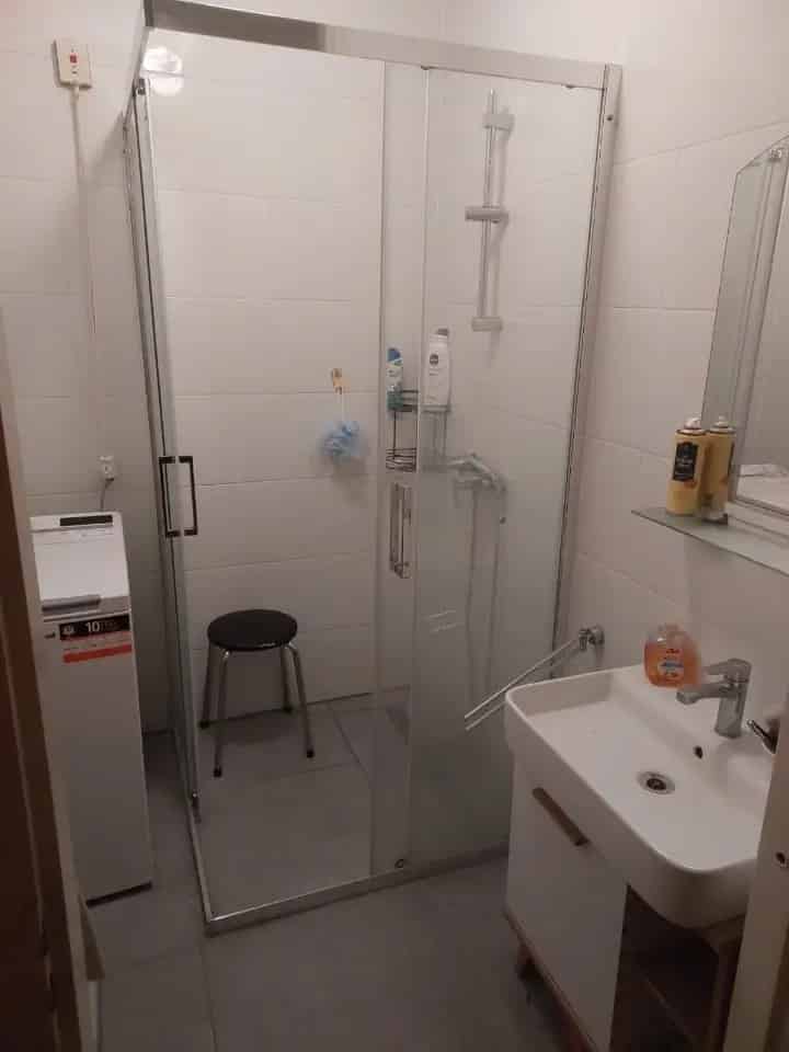 Mooi appartement te huur -  Badkamer en keuken deels gedeeld