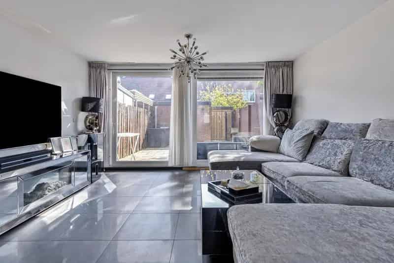 3-verdiepingenwoning Dordrecht: Ruim, modern & kindvriendelijk