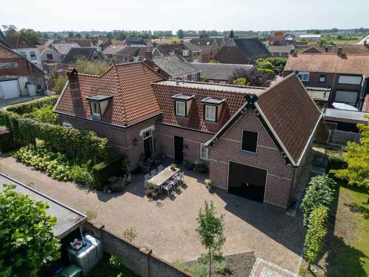 Huis Te Koop in Oud-Vossemeer, Zeeland