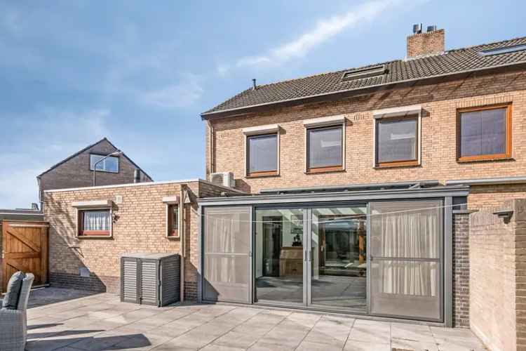 Ruime Familiewoning Oosterhout Centrum 4 slaapkamers Garage Tuin Energielabel A