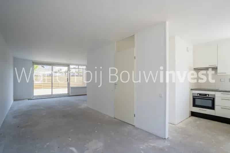 Tweekapper Zaandam 132m		2 Ruime Tuin Garage Oprit