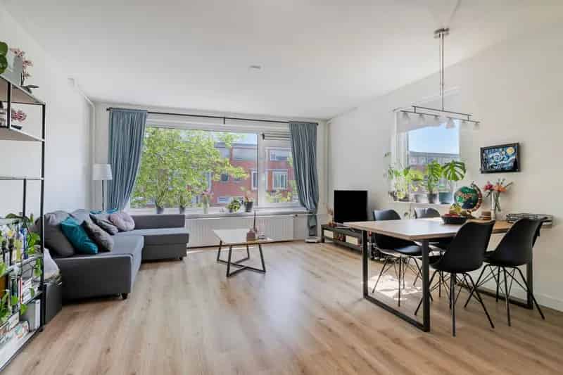Appartement Breda Tuinzigt 3 slaapkamers balkon dakterras 87m²
