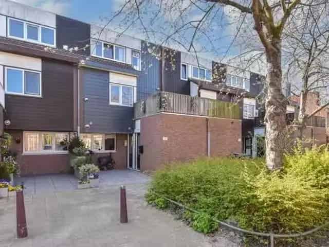 Hoekwoning te koop Den Haag 122m² 6 kamers