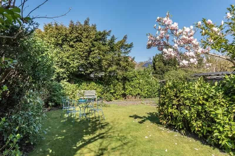 Villa te koop Haarlem Zuiderhout - Ruime woning met tuin en garage