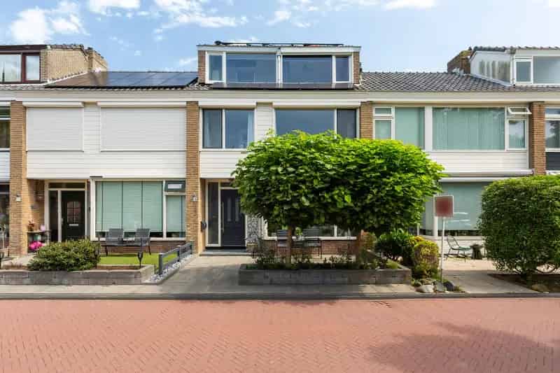 Huis te koop: Ferdinand Bolplein 18 3141 GB Maassluis | Funda