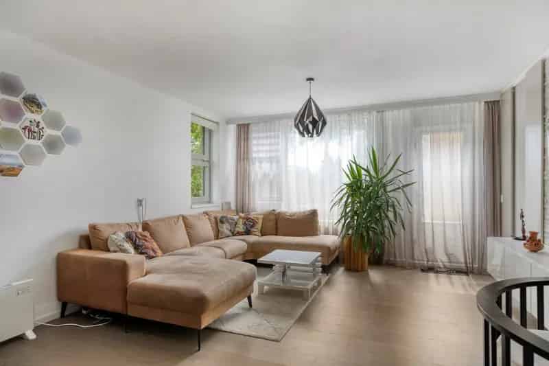 Ruime gezinswoning nabij Rotterdam