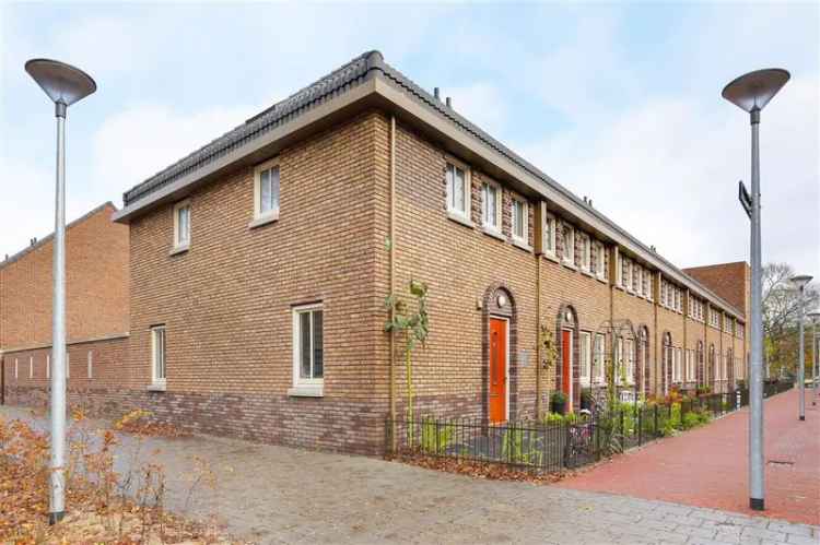 Ruime 4 Slaapkamer Woning te Huur Raaphorstlaan Den Haag