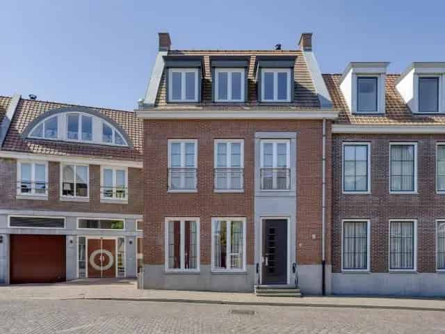 Appartement te koop Hulst Centrum: 2 slaapkamers, molen uitzicht
