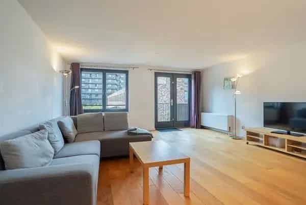 Gemeubileerd 2-kamer appartement Kop van Zuid