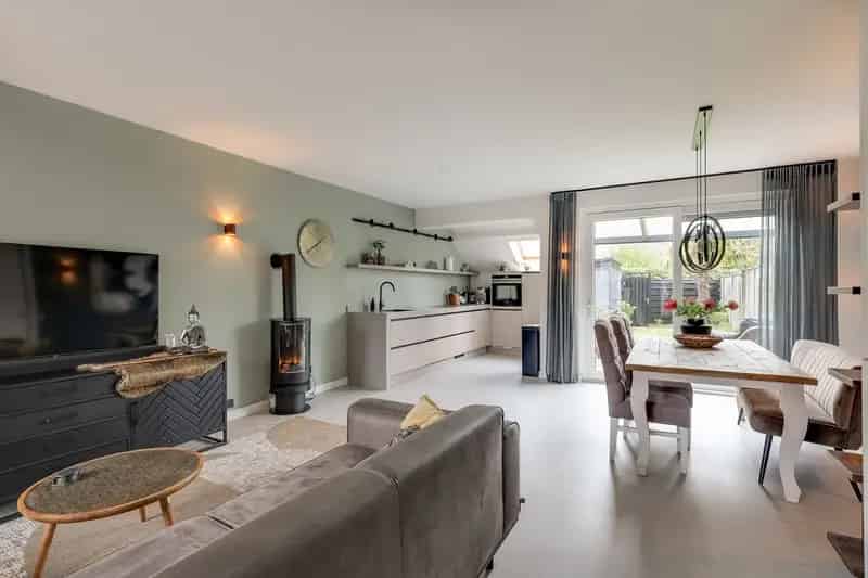 Moderne woning te koop Hoorn 3 slaapkamers  tuin energielabel A