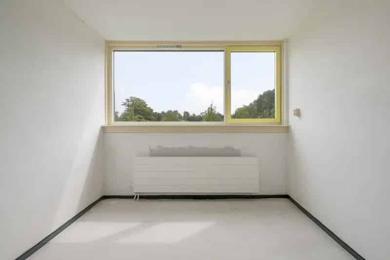 Gerenoveerde Doorzonwoning in Nagele met Zonnepanelen