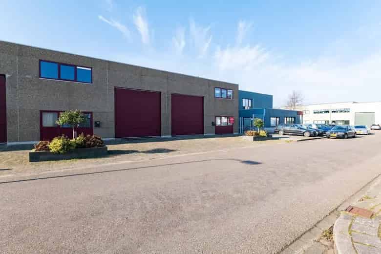 180 m2 Bedrijfsruimte te Huur Hellevoetsluis