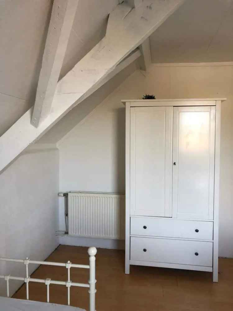 Kamer Tilburg Heuvelstraat: Studentenappartement